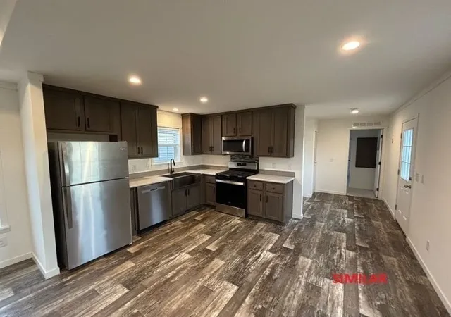 3rd image of 557 Southwest Cutoff #82, Worcester, MA 01607 | MLS# 73558174