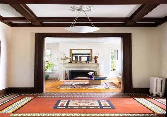 2nd image of 75 Bellevue St, Newton, MA 02458 | MLS# 73550308