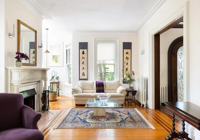 4th image of 75 Bellevue St, Newton, MA 02458 | MLS# 73550308