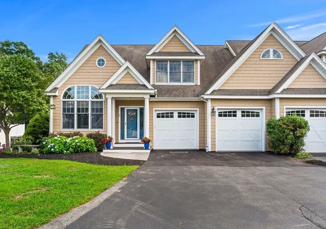 42nd image of 11 Riverview Hts #11, Amesbury, MA 01913 | MLS# 73549736