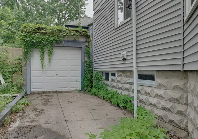 Homes for sale in Somerville, MA | 40 Simpson Ave, Somerville, MA 02144 | MLS# 73543808