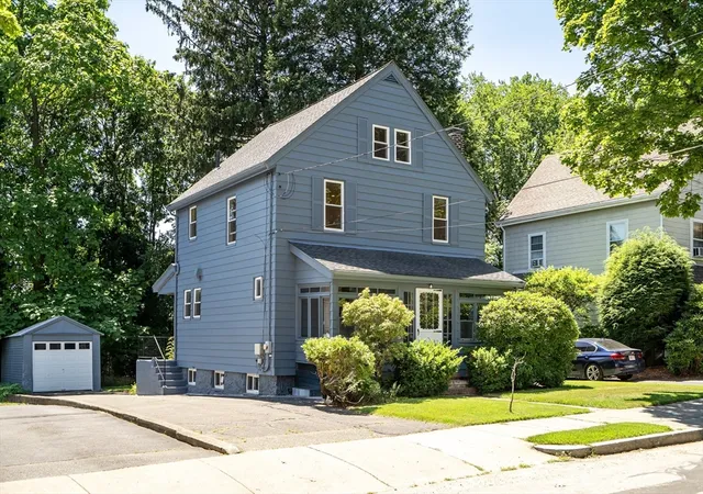 1st image of 10 Parker Ave, Newton Center, MA 02459 | MLS# 73553300