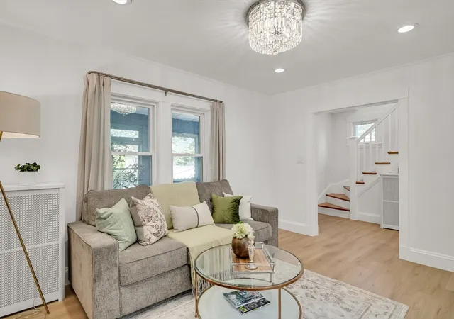 4th image of 10 Parker Ave, Newton Center, MA 02459 | MLS# 73553300