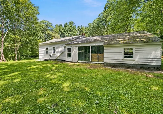 Photo 3 of Sale Pending at 262 West Street, Winchendon, MA 01475 | MLS# 73562707 | Listing updated on 2026-09-17