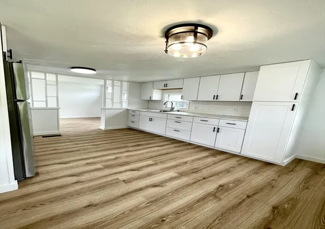 Photo 2 of Manufactured home for sale at 18 Barracuda Dr, Marlborough, MA 01752 | MLS# 73541453 | Listing updated on 2026-08-25