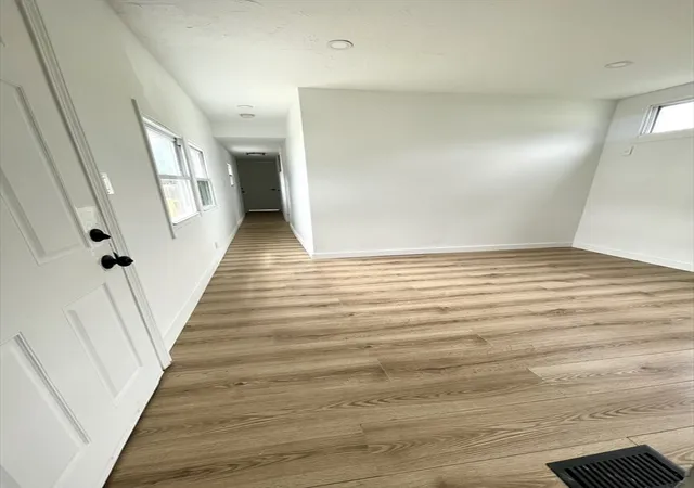 Photo 4 of Manufactured home for sale at 18 Barracuda Dr, Marlborough, MA 01752 | MLS# 73541453 | Listing updated on 2026-08-25