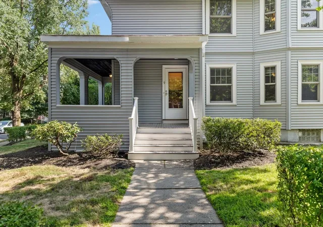 3rd image of 9 Spruce St, Belmont, MA 02478 | MLS# 73549260