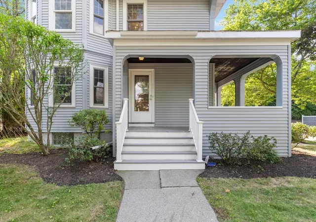 4th image of 9 Spruce St, Belmont, MA 02478 | MLS# 73549260