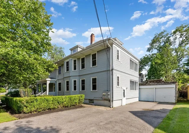 5th image of 9 Spruce St, Belmont, MA 02478 | MLS# 73549260
