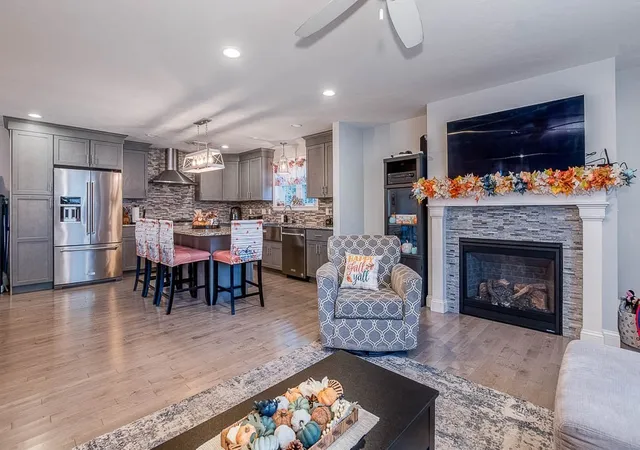 4th image of 203 Bluejay Ln, East Taunton, MA 02718 | MLS# 73438462