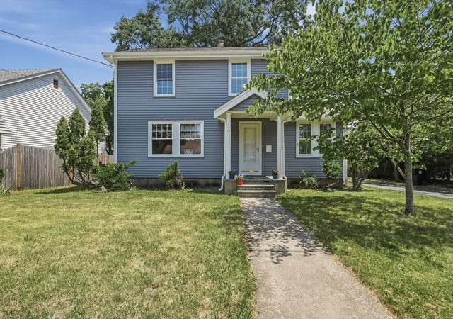 2nd image of 190 Manomet St, Brockton, MA 02301 | MLS# 73544755