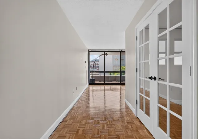 Homes for sale in Boston, MA | 566 Commonwealth #304, Boston, MA 02215 | MLS# 73544062