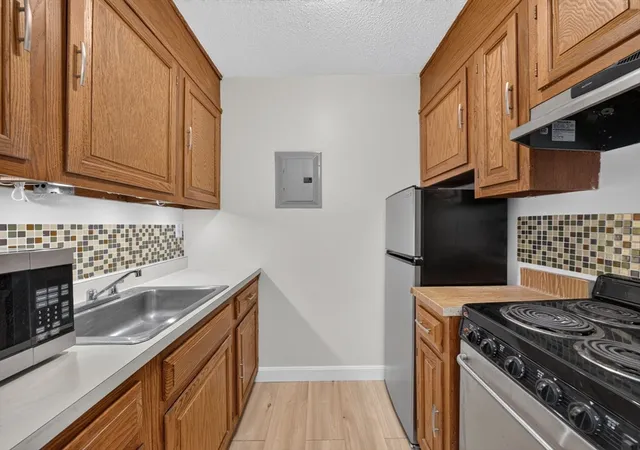 Homes for sale in Boston, MA | 566 Commonwealth #304, Boston, MA 02215 | MLS# 73544062