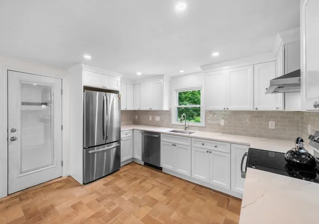 4th image of 55 Dibble Road, Lynn, MA 01904 | MLS# 73542327