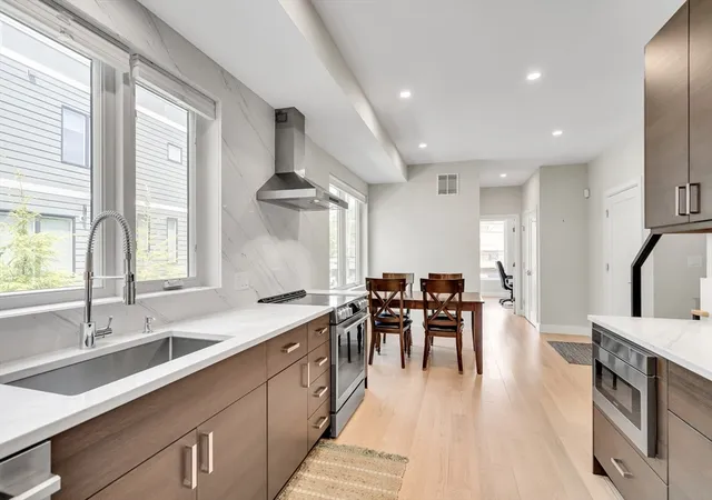 5th image of 366 Massachusetts Ave #366, Lexington, MA 02420 | MLS# 73566051