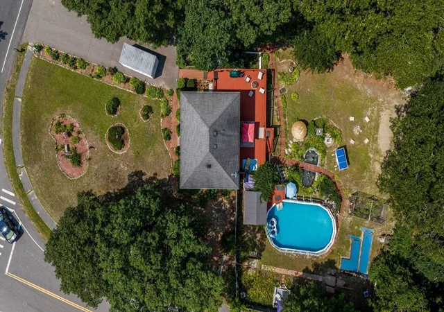 Photo 2 of Single family home for sale at 88 Lunns Way, Plymouth, MA 02360 | MLS# 73562106 | Listing updated on 2026-09-15