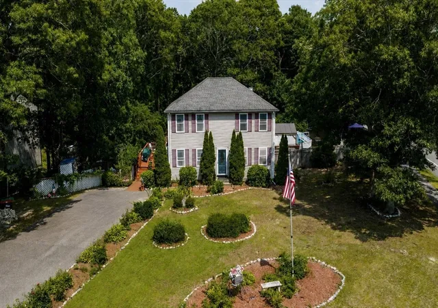 Photo 3 of Single family home for sale at 88 Lunns Way, Plymouth, MA 02360 | MLS# 73562106 | Listing updated on 2026-09-15