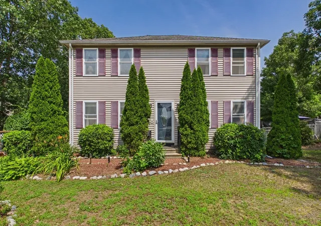 Photo 4 of Single family home for sale at 88 Lunns Way, Plymouth, MA 02360 | MLS# 73562106 | Listing updated on 2026-09-15