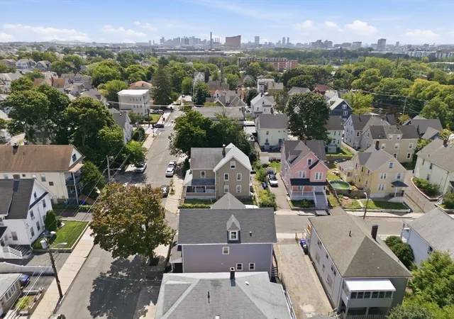 23rd image of 183 Madison St #2, Malden, MA 02148 | MLS# 73567997