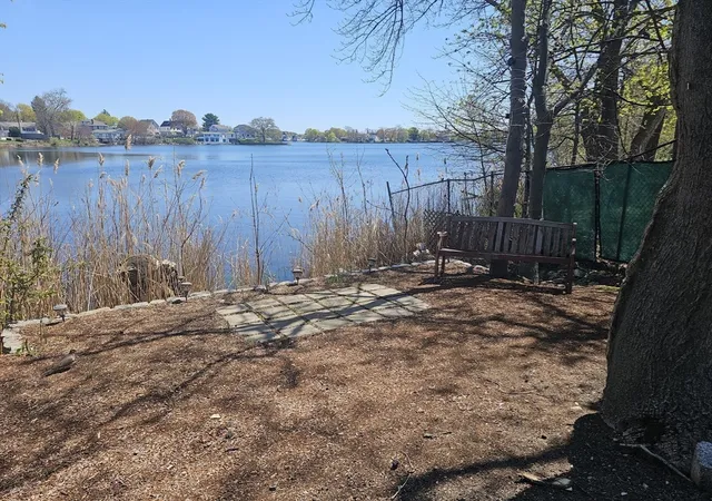 2nd image of 100 Magnolia Ave, Lynn, MA 01904