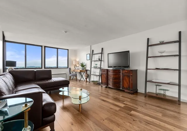 1st image of 77 Adams St #1206, Quincy, MA 02169 | MLS# 73556858