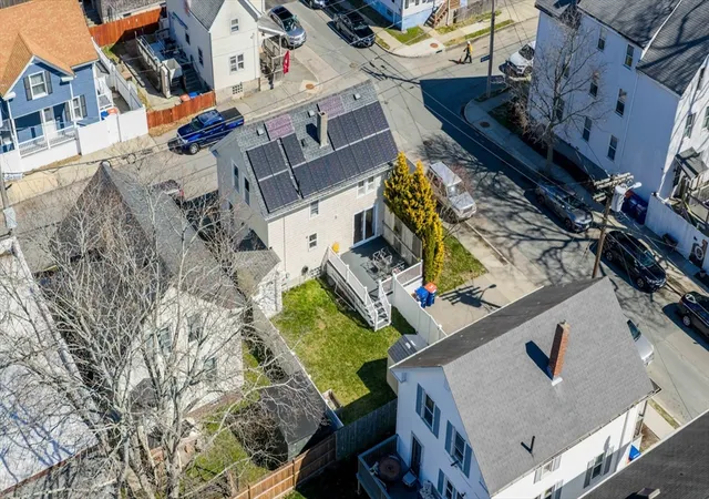 40th image of 69 Newton St, New Bedford, MA 02740 | MLS# 73500425
