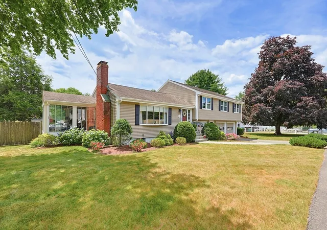 Homes for sale in Norwood, MA | 3 Suffolk Dr, Norwood, MA 02062 | MLS# 73540929