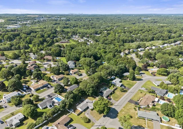 5th image of 11 Nichols Road, Peabody, MA 01960 | MLS# 73555337