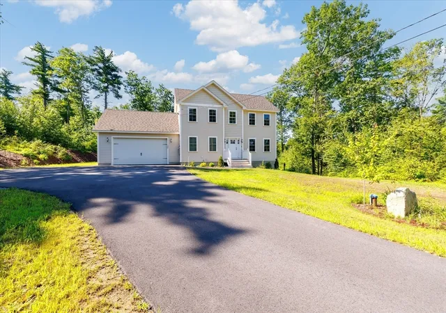 Photo 2 of Single family home for sale at 140 Willard Rd, Ashburnham, MA 01430 | MLS# 73559534 | Listing updated on 2026-08-22