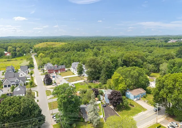2nd image of 187 Low St, Newburyport, MA 01950