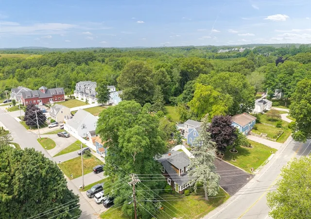 42nd image of 187 Low St #1, Newburyport, MA 01950 | MLS# 73547175
