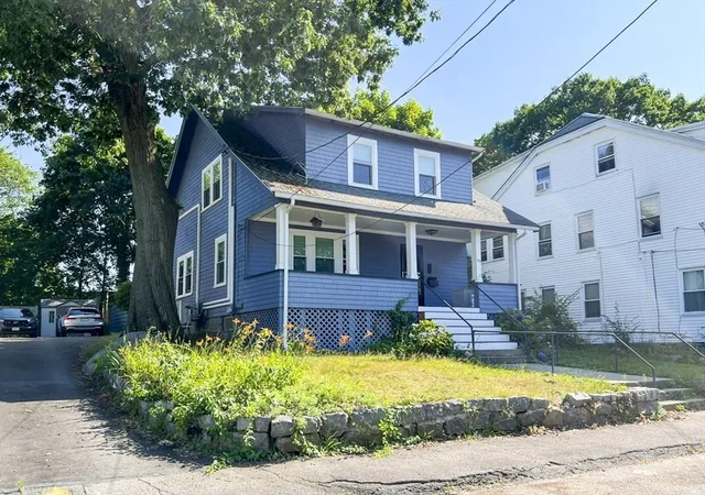 Homes for sale in Quincy, MA | 94 Town Hill St, Quincy, MA 02169 | MLS# 73547442