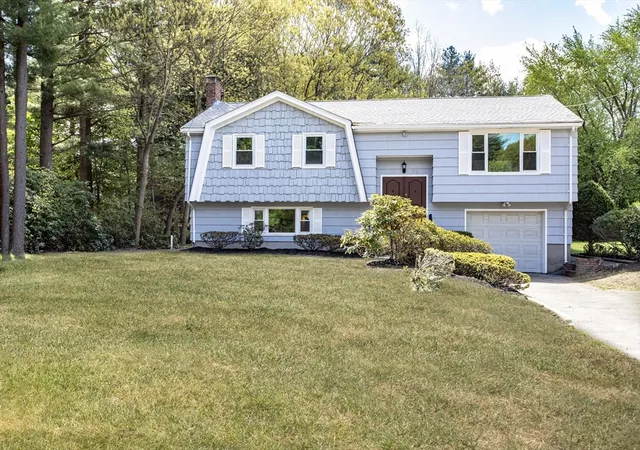 Homes for sale in Stoughton, MA | 43 Gilbert Dr, Stoughton, MA 02072 | MLS# 73515999