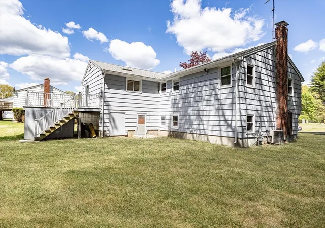 Homes for sale in Stoughton, MA | 43 Gilbert Dr, Stoughton, MA 02072 | MLS# 73515999