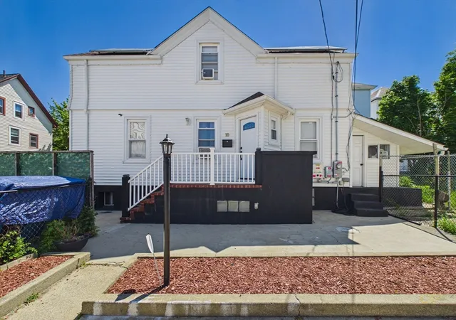 1st image of 10 Ashley St, New Bedford, MA 02744 | MLS# 73563166