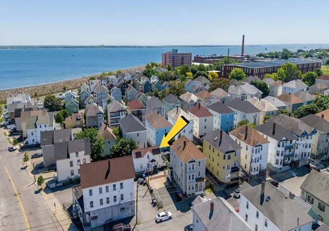 2nd image of 10 Ashley St, New Bedford, MA 02744 | MLS# 73563166