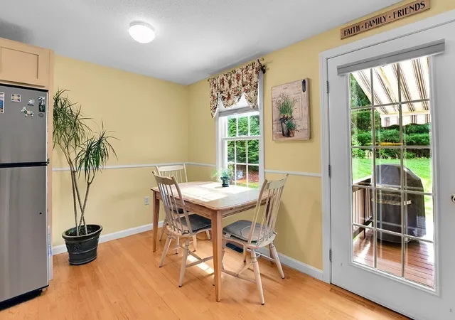 Homes for sale in Clinton, MA | 53 Lancaster Rd, Clinton, MA 01510