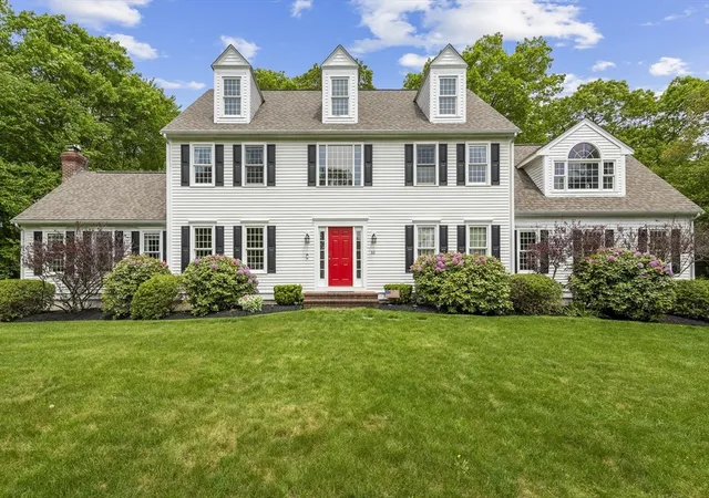 1st image of 53 Arnold Way, Uxbridge, MA 01569 | MLS# 73521049