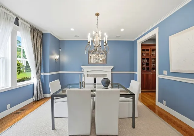 Photo 4 of Sale Pending at 31 Winthrop Rd, Lexington, MA 02421 | MLS# 73561551 | Listing updated on 2026-09-02
