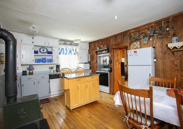5th image of 154 Leshure Rd, Rowe, MA 01367 | MLS# 73559523