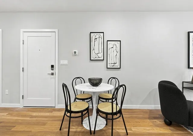 5th image of 267 Old Colony #206, Boston, MA 02127 | MLS# 73566768