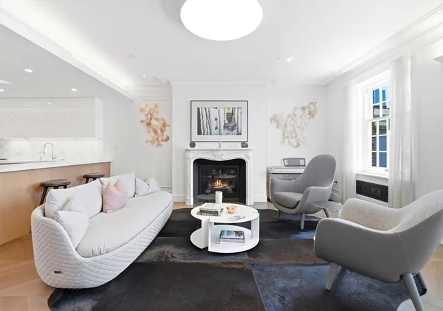 2nd image of 41 Mt Vernon Street #5, Boston, MA 02108 | MLS# 73558831