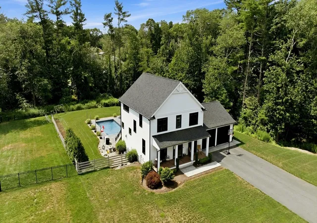 Photo 2 of Sale Pending at 3 Trinity Cir, Bridgewater, MA 02324 | MLS# 73548561 | Listing updated on 2026-08-05