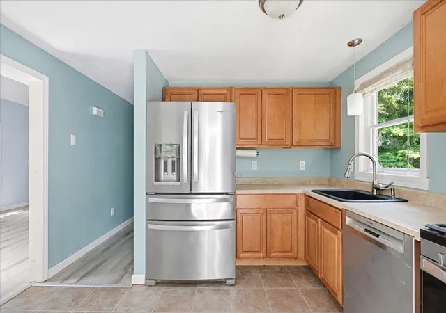 29th image of 100 Park Ave, East Wareham, MA 02538 | MLS# 73556685