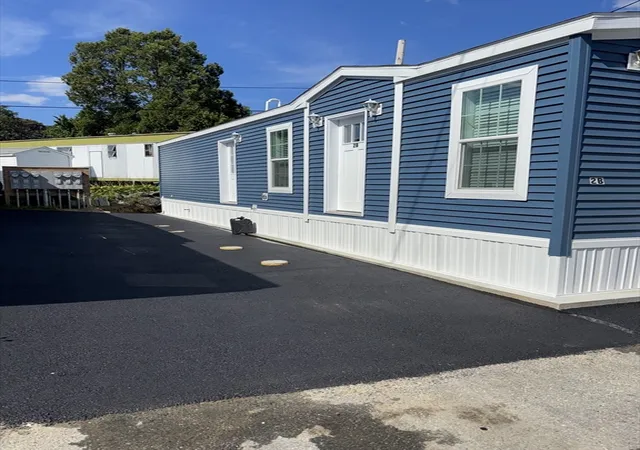 42nd image of 98 Newbury #2B, Danvers, MA 01923 | MLS# 73501765