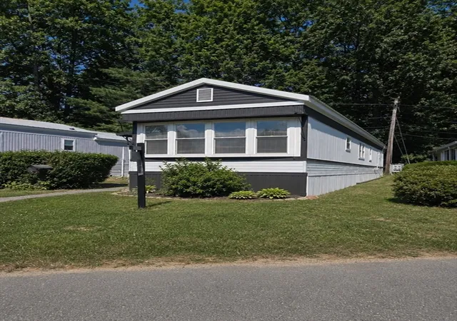 Homes for sale in Marlborough, MA | 2 Ethel Ave, Marlborough, MA 01752 | MLS# 73539888