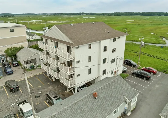 3rd image of 415 Ocean Blvd #1E, Hampton, NH 03842 | MLS# 73550198