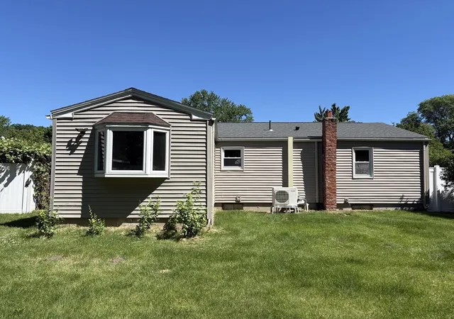 Homes for sale in Springfield, MA | 40 Partridge Dr, Springfield, MA 01119 | MLS# 73535591