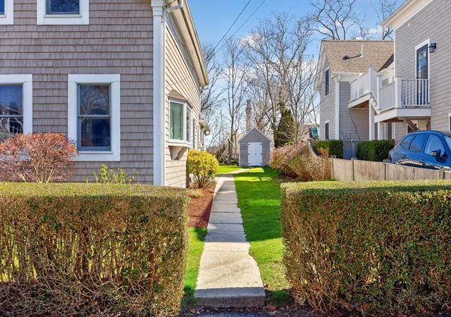 Listing Photo 4 - Condo for sale in building located at 31 Conant St, Provincetown, MA 01923