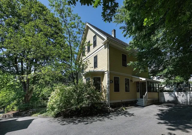 Photo 3 of Sale Pending at 147 Lowell St, Arlington, MA 02474 | MLS# 73561759 | Listing updated on 2026-08-31